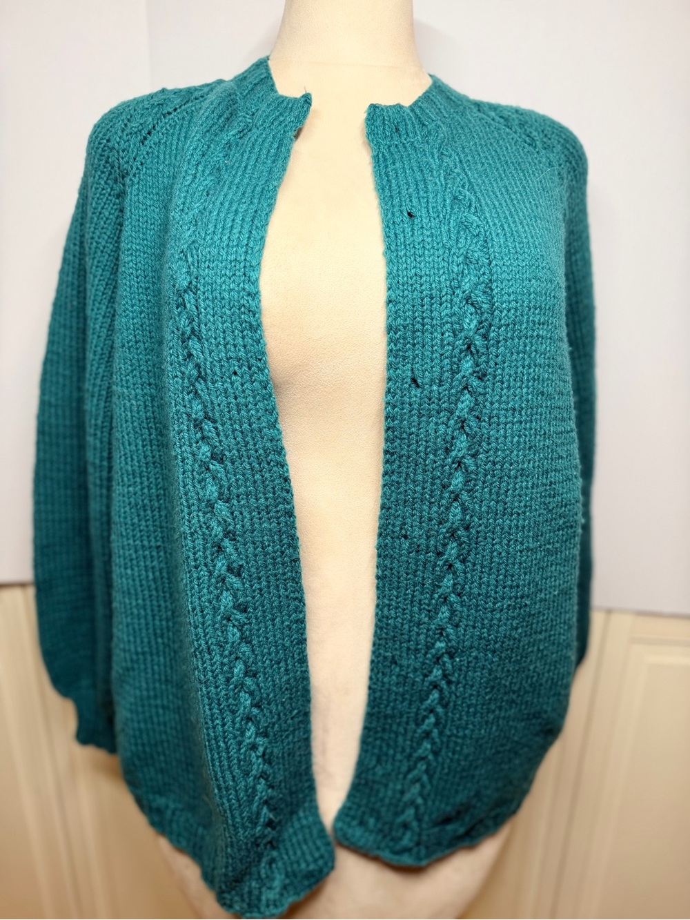 Hand Knit Plus Size Cable Knit Raglan Seams Cardigan Handmade Boho Lagenlook